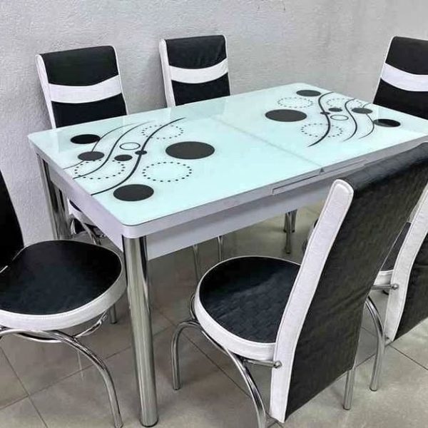 Dining table with 6 chairs - Image 3