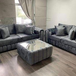 Lilly Sofa