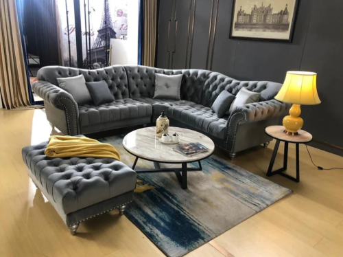 Ellen Chesterfield Sofa
